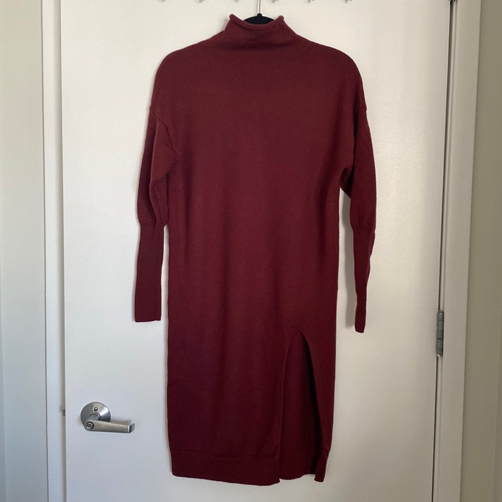 Aritizia Mock-neck Sweater Dress Red Size X-Small